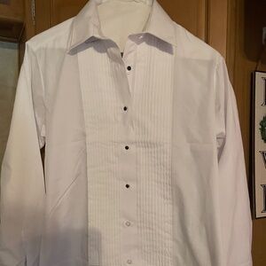 Women’s button down long sleeve shirt